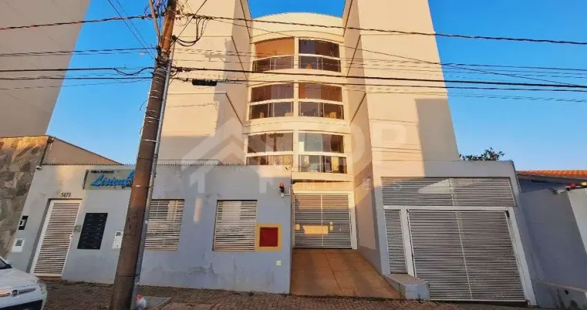 Apartamento com 2 quartos para alugar no Centro, São Carlos