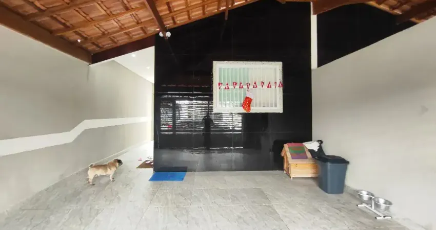 Casa com 3 quartos à venda na Rua Carmem Molon Zaccaro, Balneário Maracanã, Praia Grande