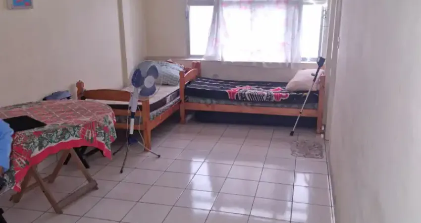 Linda kit pronta para morar á 100 metros da praia. bairro aviação