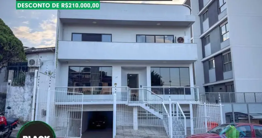 Casa comercial com 12 salas à venda na Rua Professora Otília Cruz, 70, Jardim Atlântico, Florianópolis