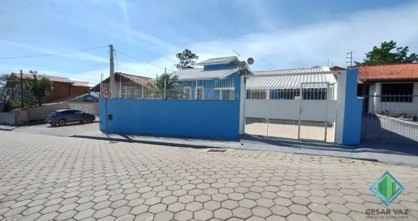 Casa com 3 quartos à venda na Rua Vereador Joaquim Serafim Dutra, 91, Praia de Fora, Palhoça