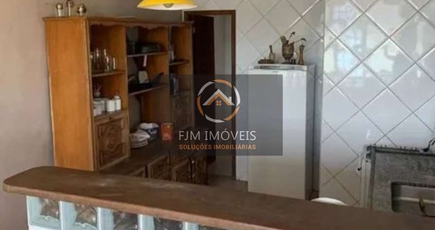 Casa de luxo em Piratininga - Niterói com 275m², 4 quartos e 2 banheiros por R$2.580.000 - Venda