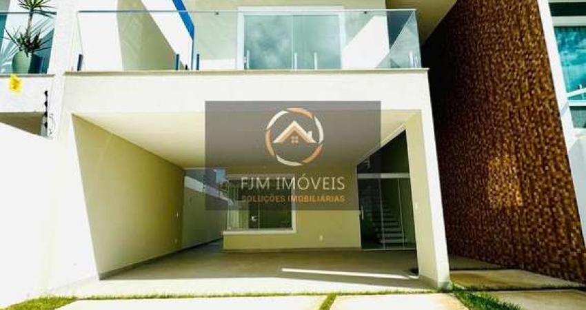 FJM Imoveis vende: Casa em Itaipu, Niterói: 4 Dormitórios, 3 Suítes à Venda