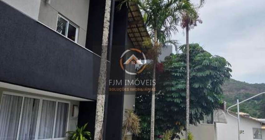Casa à Venda em Vila Progresso - Niterói | 4 Dorms, 3 Suítes