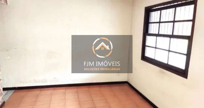 Casa de Condomínio em Piratininga, Niterói: 77m², 2 quartos, 2 banheiros por R$450k - Venda