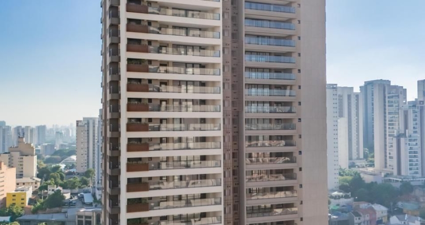 Luxuosa planta com 156m² com 4quartos e 2 vagas de garagem demarcadas em Perdizes