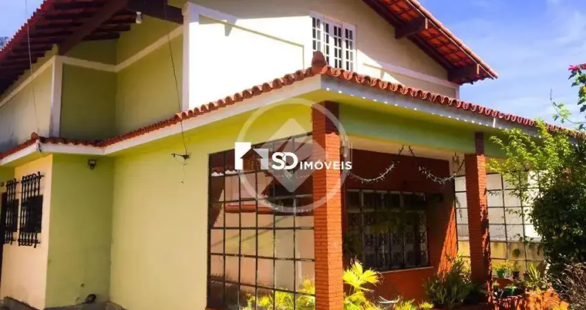 Casa com 4 quartos à venda na Rua Roberto Rosa, 646, Tijuca, Teresópolis