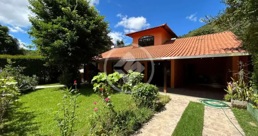 Casa em condomínio a venda no parque dos sabiás - teresópolis/rj codigo: 58581