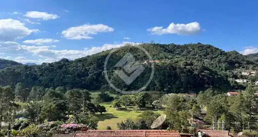 Casa à venda com 4 suítes, r$ 4.000.000,00, golfe - teresópolis/rj codigo: 135853