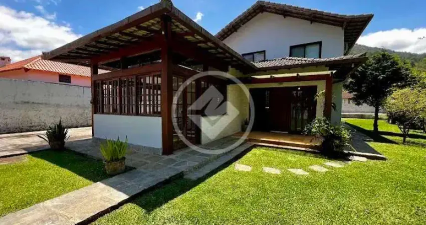 Casa à venda com 4 suítes r$ 2.100.000,00 - comary - teresópolis/rj codigo: 150257