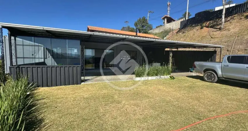 Casa com 2 quartos à venda na Estrada das Magnólias, 728, Albuquerque, Teresópolis