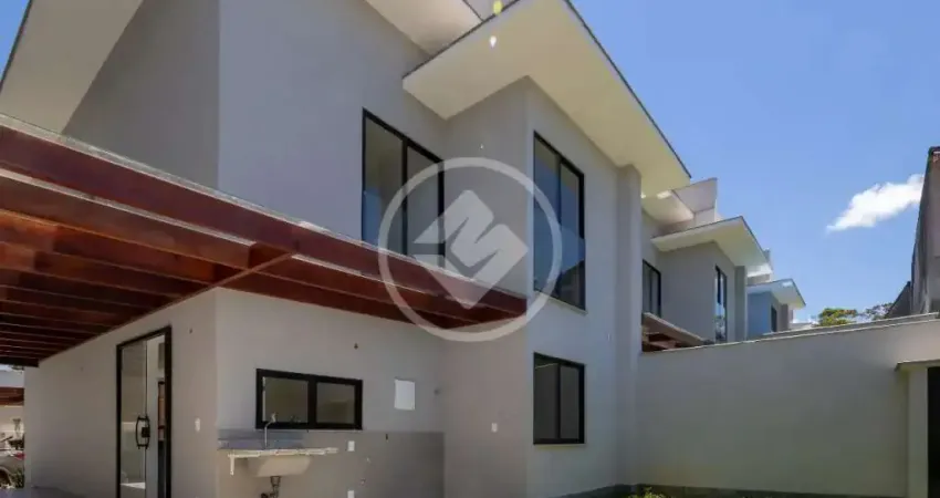 Casa em condomínio fechado com 4 quartos à venda na Rua Primeiro de Agosto, 505, Tijuca, Teresópolis