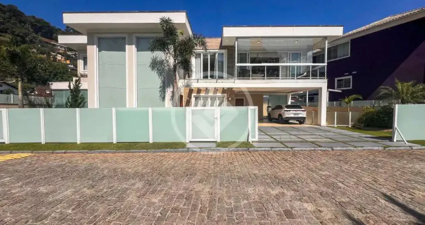 Casa à venda em teresópolis a 3 minutos do centro da cidade. codigo: 156510