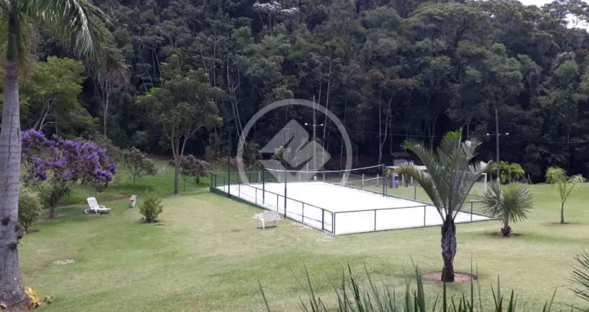 Terreno de 432m2 no condomínio del paraíso, pode ter comercio. condomínio com piscina. quadras de esporte. codigo: 98750