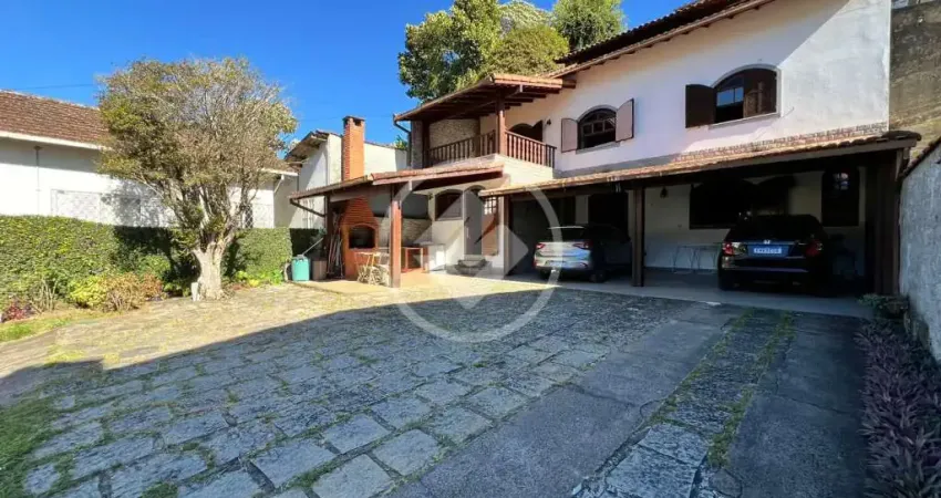 Casa à venda, 3 quartos, 1 suíte, 3 vagas, tijuca - teresópolis/rj codigo: 134073
