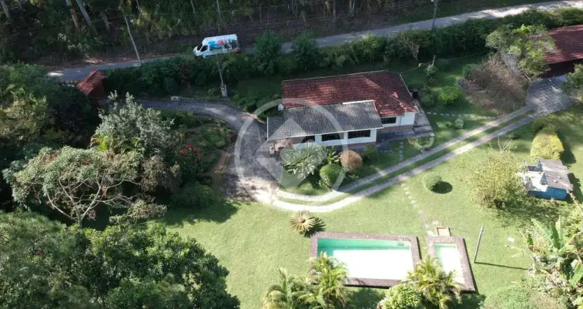 Propriedade espetacuar de 10.000m2 a alguns passos do hotel le canton codigo: 125072