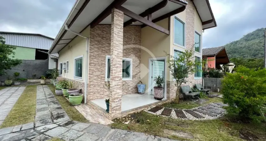 Casa em condomínio fechado com 3 quartos à venda na Estrada Diógenes Pedro da Costa, 333, Vargem Grande, Teresópolis