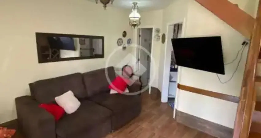 Casa com 3 quartos, à venda por r$ 431.000 na cascata guarani - teresópolis/rj codigo: 75533