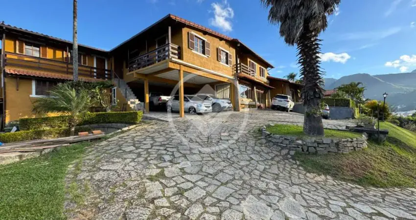 Casa à venda, 4 quartos, 1 suíte, 4 vagas, fazendinha - teresópolis/rj codigo: 134074