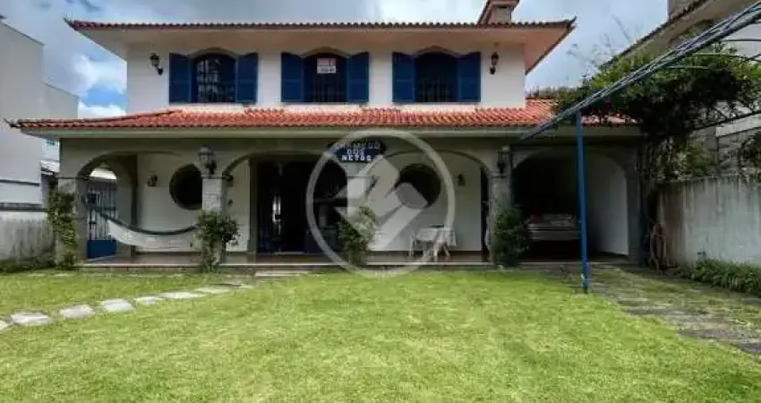 Casa duplex  à venda no comary - teresópolis/rj codigo: 76754