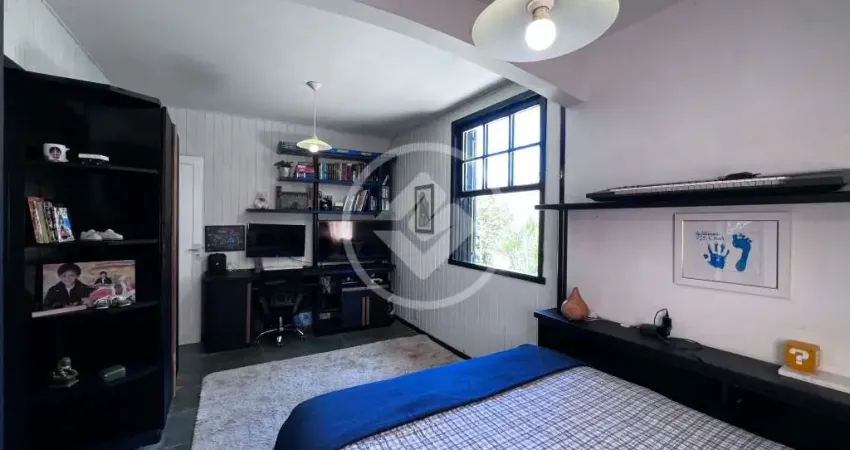 Casa com potencial comercial em albuquerque - mais de 4.000m² de área com 700m² de área construída. codigo: 143079