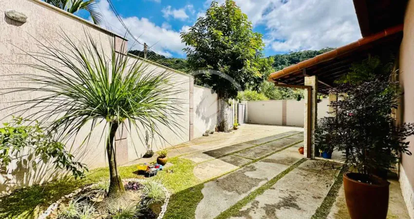 Casa impecável, 3 quartos, 98m2. albuquerque, teresópolis/rj codigo: 117818