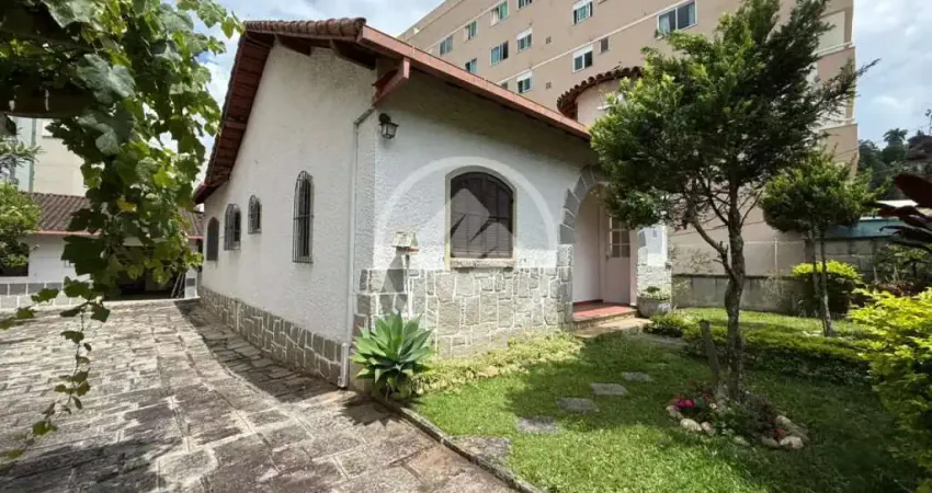 Casa para aluguel, 3 quartos, 1 suíte, 3 vagas, agriões - teresópolis/rj codigo: 161666