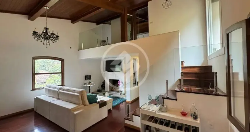 Casa com 5 quartos à venda na Estrada do Minuano, 633, Albuquerque, Teresópolis