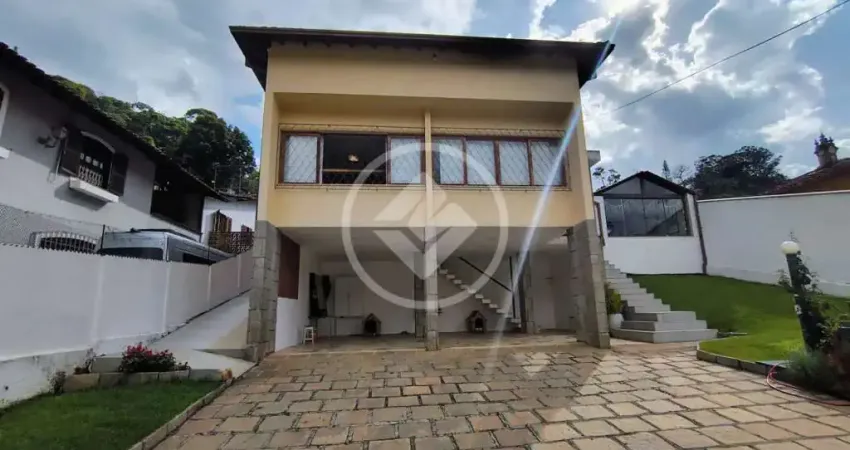 Casa linear à venda , bairro Tijuca, R$ 1.250.000 Teresópolis/RJ. codigo: 278088