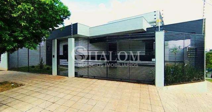 Casa à venda em Maringá, Jardim Dias I, com 3 quartos, com 129 m²