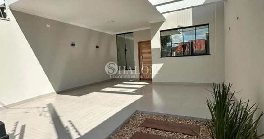 Casa à venda em Maringá, Jardim Itália II, com 3 quartos, com 105 m²