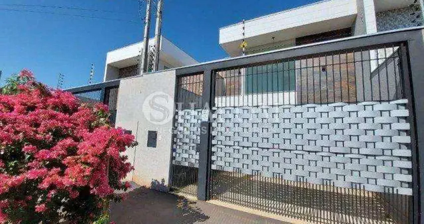 Casa à venda em Maringá, Jardim Araucária, com 3 quartos, com 105 m²