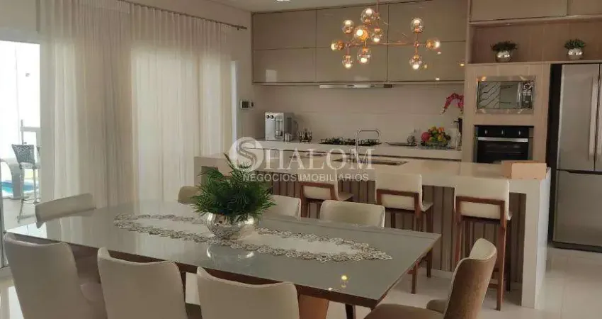 Casa à venda em Maringá, Bom Jardim, com 3 quartos, com 206 m²
