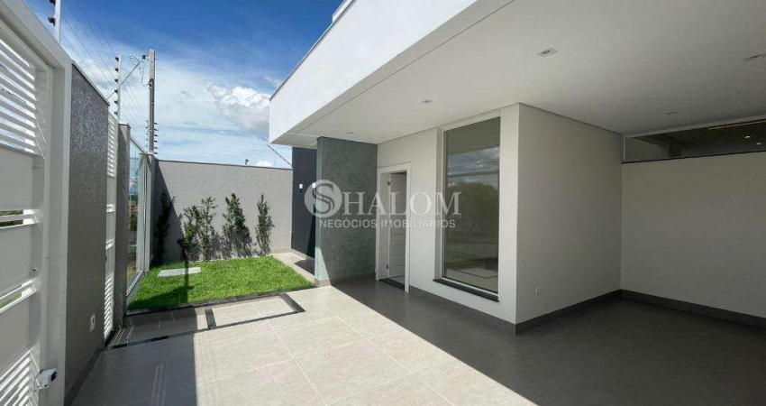 Casa à venda em Maringá, Jardim Canadá, com 3 quartos, com 117 m²