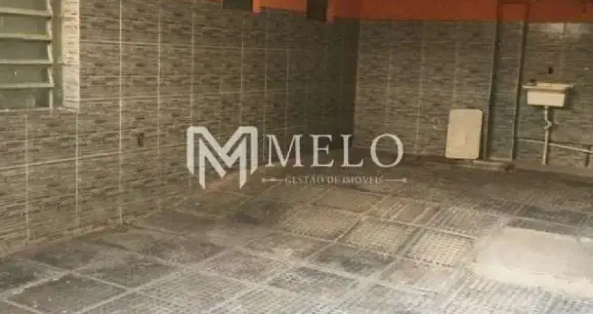 Casa com 2qts, suíte, 2 vagas com 110m2 Tamarineira.