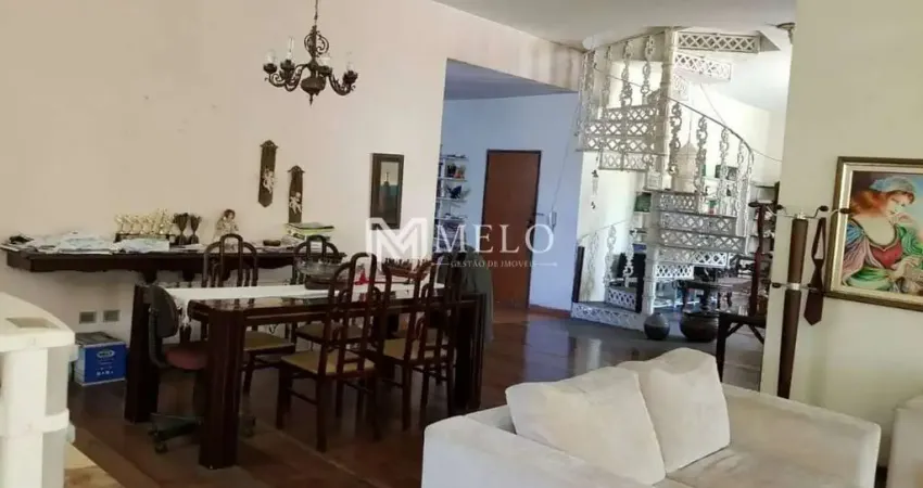 Oportunidade  em CASA FORTE: 1537m²(terreno), casa,1000m²área, 08vagas..