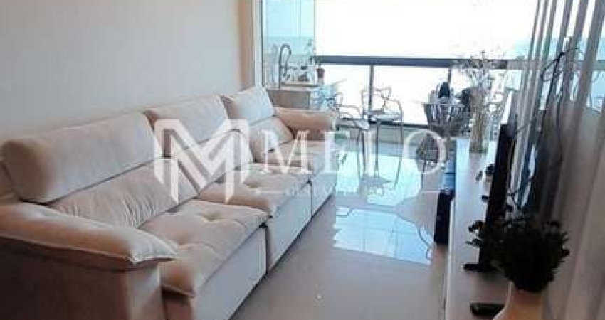 Venâncio Barbosa | Lindo apartamento de 3 quartos com 3 suítes, 3 vagas com 100m2  na Beira Mar de Casa Caiada | 125m².