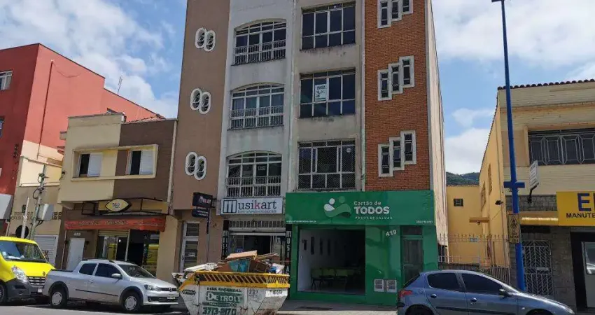 Apartamento com 3 quartos para alugar no Centro, Poços de Caldas 