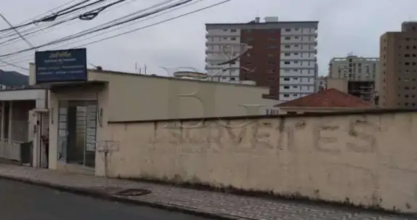 Casa com 3 quartos à venda no Centro, Poços de Caldas 