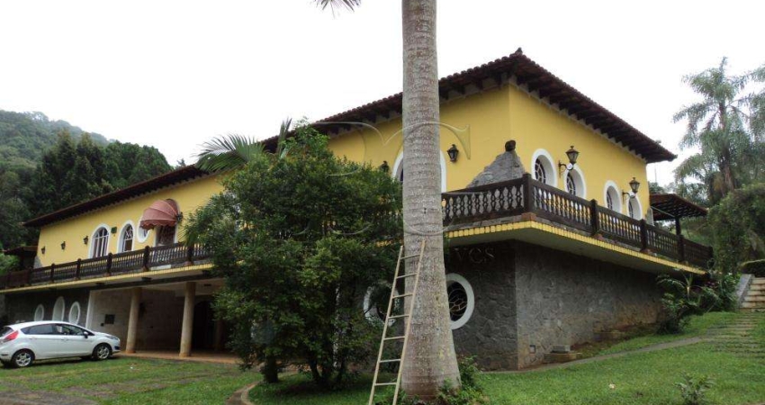 Casas Padrão em Poços de Caldas