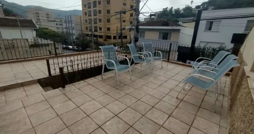 Casa com 3 quartos à venda no Centro, Poços de Caldas 