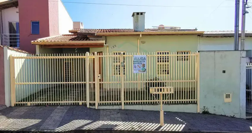 Casa com 3 quartos para alugar no Jardim São Bento, Poços de Caldas 