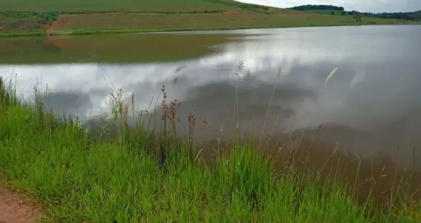Fazenda à venda na Zona Rural, Minduri 