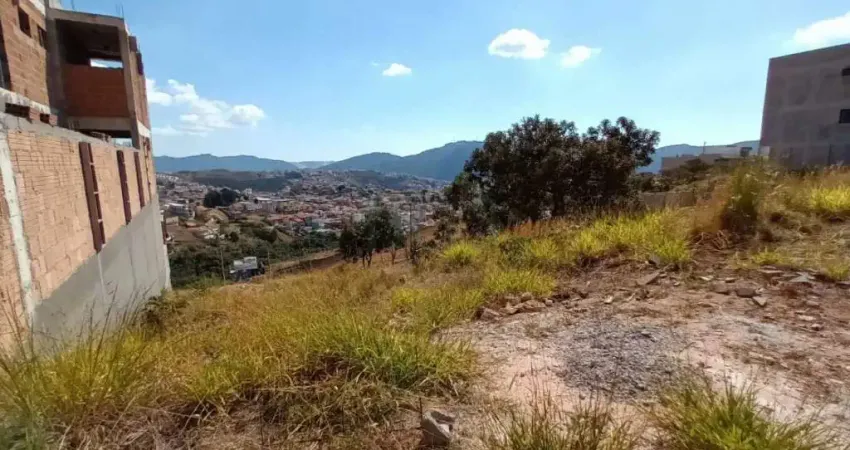 Terreno à venda no Jardim Bandeirantes, Poços de Caldas 