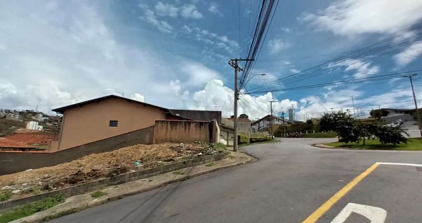 Terreno à venda no Jardim Centenário, Poços de Caldas 
