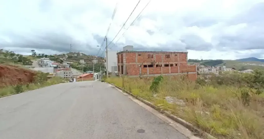 Terreno à venda no Jardim Bandeirantes, Poços de Caldas