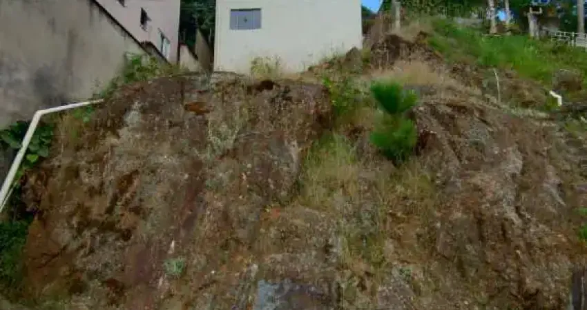 Casa com 2 quartos à venda no Parque Primavera, Poços de Caldas 