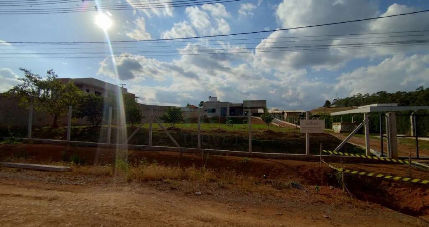 Casa em condomínio fechado com 3 quartos à venda no Residencial e Industrial Campo Alegre, Poços de Caldas 
