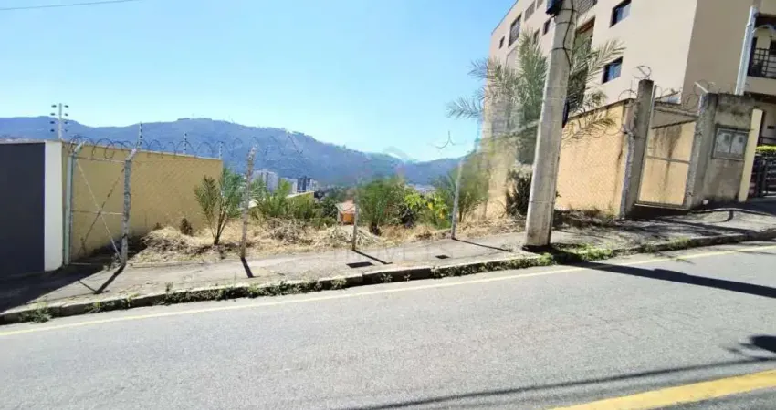 Terreno à venda no Jardim Quisisana, Poços de Caldas