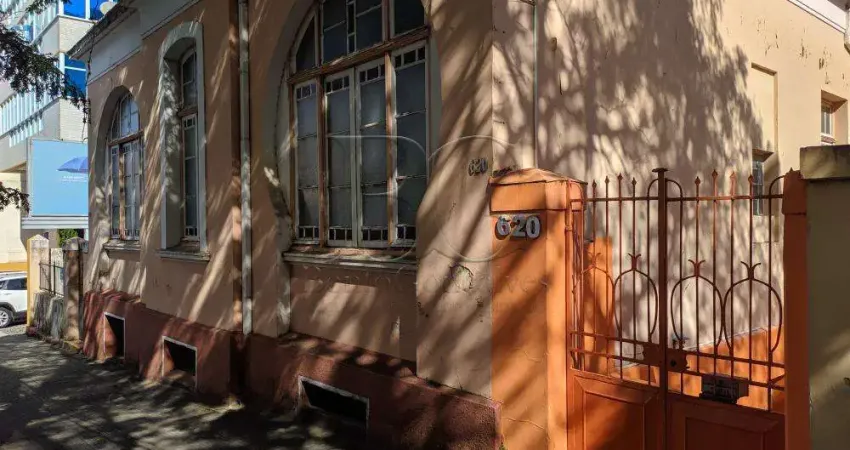 Casa comercial para alugar no Centro, Poços de Caldas 